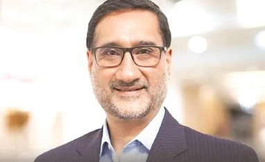 Local chip design firms can cater to e2Ws worldwide: Cadence's India MD Jaswinder Ahuja Managing director for India and corporate vice-president, international headquarters, Cadence Design Systems