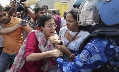 AAP leaders Atishi, Bharadwaj detained as AAP protests CM Kejriwal's arrest Atishi, Atishi detained, ITO protest