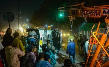U'khand CM Dhami condoles loss of lives in Shahjahanpur road accident Kanpur bus accident