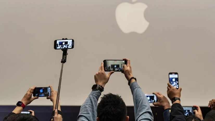 Apple, Apple AI, Apple Inc Apple, Apple AI, Apple Inc