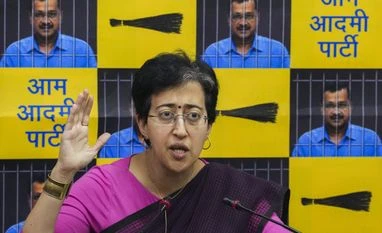 Atishi marlena, Atishi Atishi marlena, Atishi