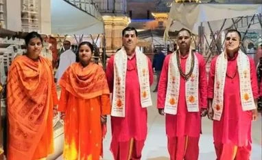 'Condemnable': Akhilesh on cops dressed in priests attire at Kashi temple kashi vishwanath temple