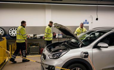 Electric cars, Electric car breakdowns, EV challenges Electric cars, Electric car breakdowns, EV challenges