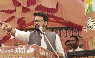 UPA seized RBI to paint picture of rosy economy, says Anurag Thakur Anurag Thakur,Anurag