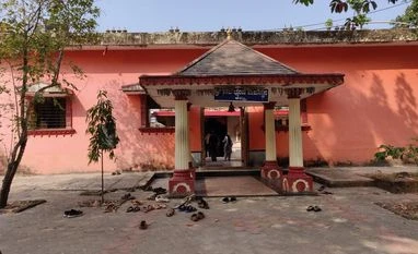 Mutts play major role in K'taka, have followers in different communities Mutts