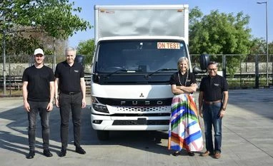 Daimler India to enter battery electric segment with new gen eCanter Daimler Truck Management with the new eCanter announced for India