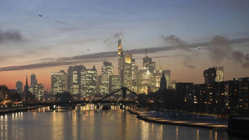 Hedge funds, Market Hedge funds, Market