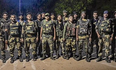 8 Naxalites, one security personnel killed in Chhattisgarh encounter Security Forces, naxalism