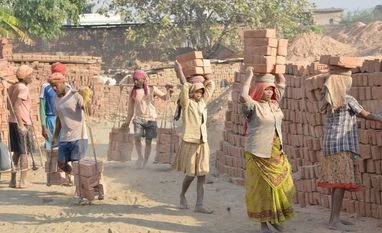 Govt in talks with labour unions to get them on board for labour laws Labourers,Labourer