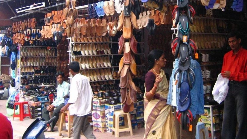 Kolhapuri chappal shoe market footwear market Kolhapuri chappal shoe market footwear market