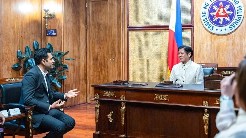 APSEZ Ltd. Managing Director Karan Adani meets with Philippines President Ferdinand R. Marcos Jr. in a courtesy call in Malacañang on Thursday APSEZ Ltd. Managing Director Karan Adani meets with Philippines President Ferdinand R. Marcos Jr. in a courtesy call in Malacañang on Thursday (Photo: Philippines Presidential Communication Office)