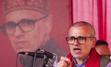 Mehbooba Mufti has only brought destruction to J&K: Omar Abdullah Omar Abdullah,Omar, Abdullah
