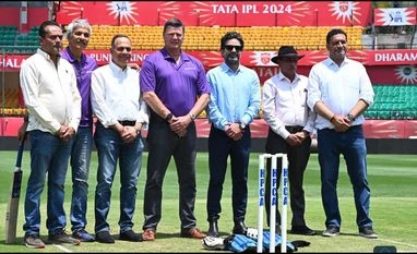 Arun Dhumal, Chairman,IPL, Paul Taylor,SIS’s International Cricket Director together with RP Singh, President, Avnish Parmar, Secretary HPCA Arun Dhumal, Chairman,IPL, Paul Taylor,SIS’s International Cricket Director together with RP Singh, President, Avnish Parmar, Secretary HPCA