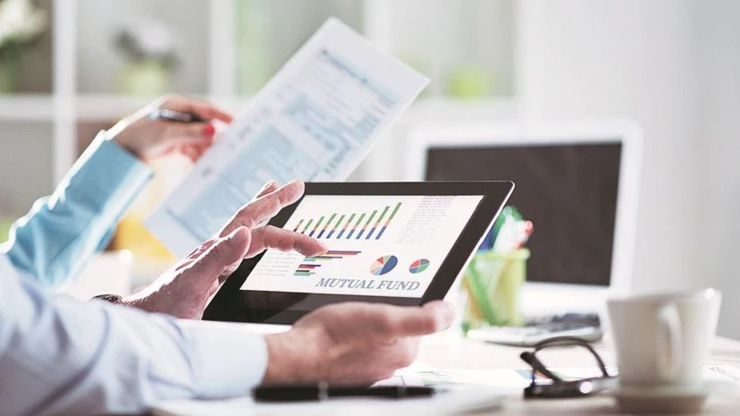 Mutual funds sells G-sec to book profit after stocking up in April | Mutual  Fund - Top Stories - Business Standard