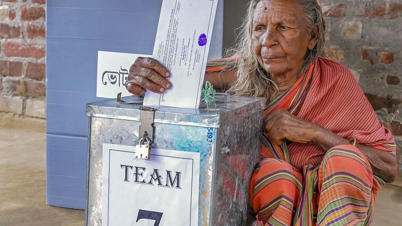 postal ballot,election,vote,voting,ballot box postal ballot,election,vote,voting,ballot box