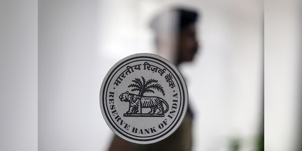 Forex reserves decline $1.71 bn to $651.99 bn, shows RBI's latest data
