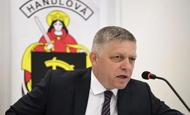 Stav slovenského premiéra je naďalej vážny, no diagnóza je pozitívna Predseda vlády SR Robert Fico, Robert