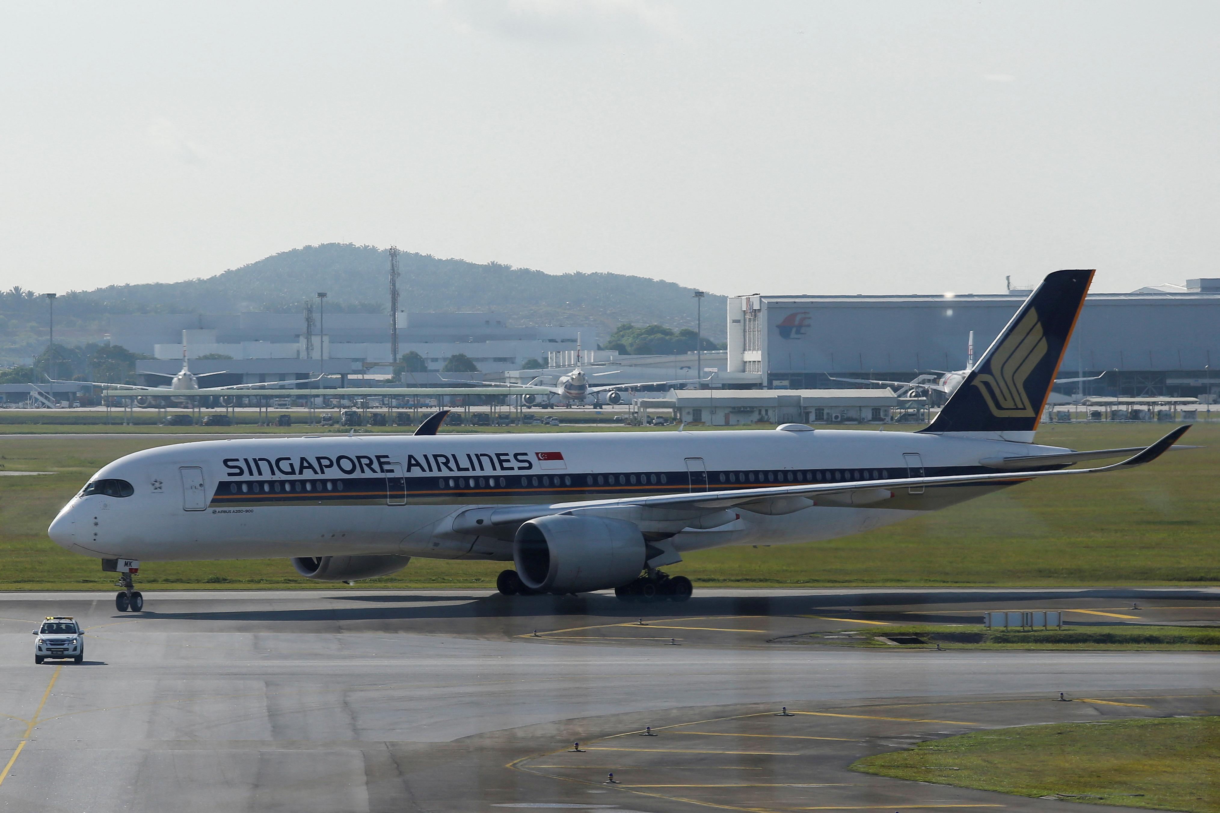 appropriate-closings-for-sympathy-cards-in-singapore-airlines