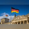 Deutsches Geschäftsklima ist im Juni unerwartet gesunken: Ifo-Institut Deutsche Flagge