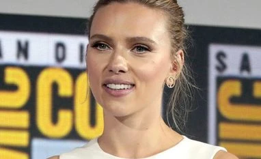 Scarlett Johansson Scarlett Johansson