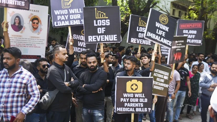 protest, pune protest protest, pune protest