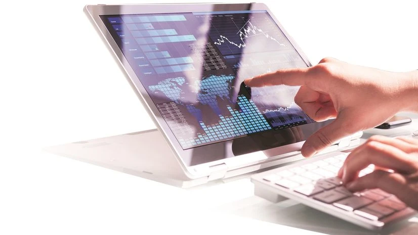 Striking gold in the hybrid fund mine Striking gold in the hybrid fund mine