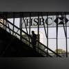 HSBC makes wealth push in Middle East after hiring 100 private bankers HSBC