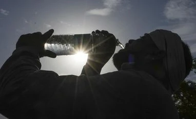 Heatstroke took 374 lives, over 67,000 cases till Jul 27: Health Ministry heat waves, heat wave, summer, hot