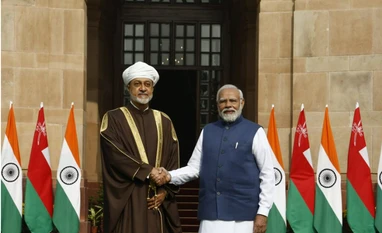 Prime Minister Narendra Modi meets Sultan of Oman Haitham Bin Tarik Prime Minister Narendra Modi meets Sultan of Oman Haitham Bin Tarik (Photo: ANI)