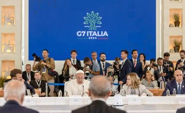G7 commits to reduce 75% of methane emissions from fossil fuels by 2030 Pope, G7