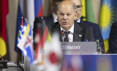 German Chancellor Scholz to submit Parl request to hold confidence vote Olaf Scholz, Olaf, Scholz