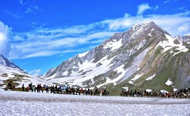 Amarnath Yatra 2024: Check routes, security, do's & don'ts and more Amarnath yatra, Pilgrims on Amarnath yatra