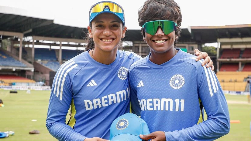 Smriti Mandhana, Smriti, Mandhana, Arundhati Reddy, Arundhati Smriti Mandhana, Smriti, Mandhana, Arundhati Reddy, Arundhati