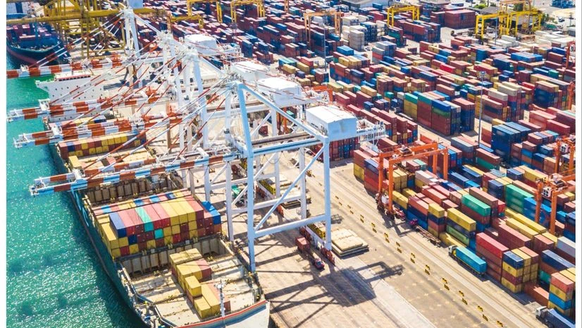 Container port Container port