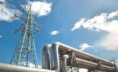 COP hosts aim for 33% increase in combined oil and gas production by 2035 Gas plan caught in regulatory minefield, New Delhi's ambitious targets to clean its air by decarbonising energy sector will be underpinned by its success in building nascent natural gas segment