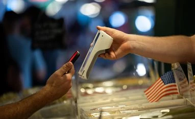 PhonePe, Google Pay lose their UPI transactions share to new entrants UPI, PAYMENTS