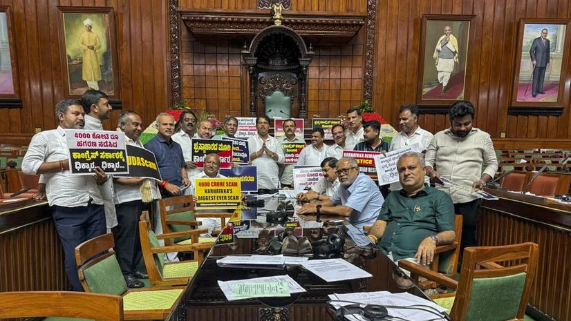 Protest, Dharna, BJP Dharna, Karnataka Dharna Protest, Dharna, BJP Dharna, Karnataka Dharna