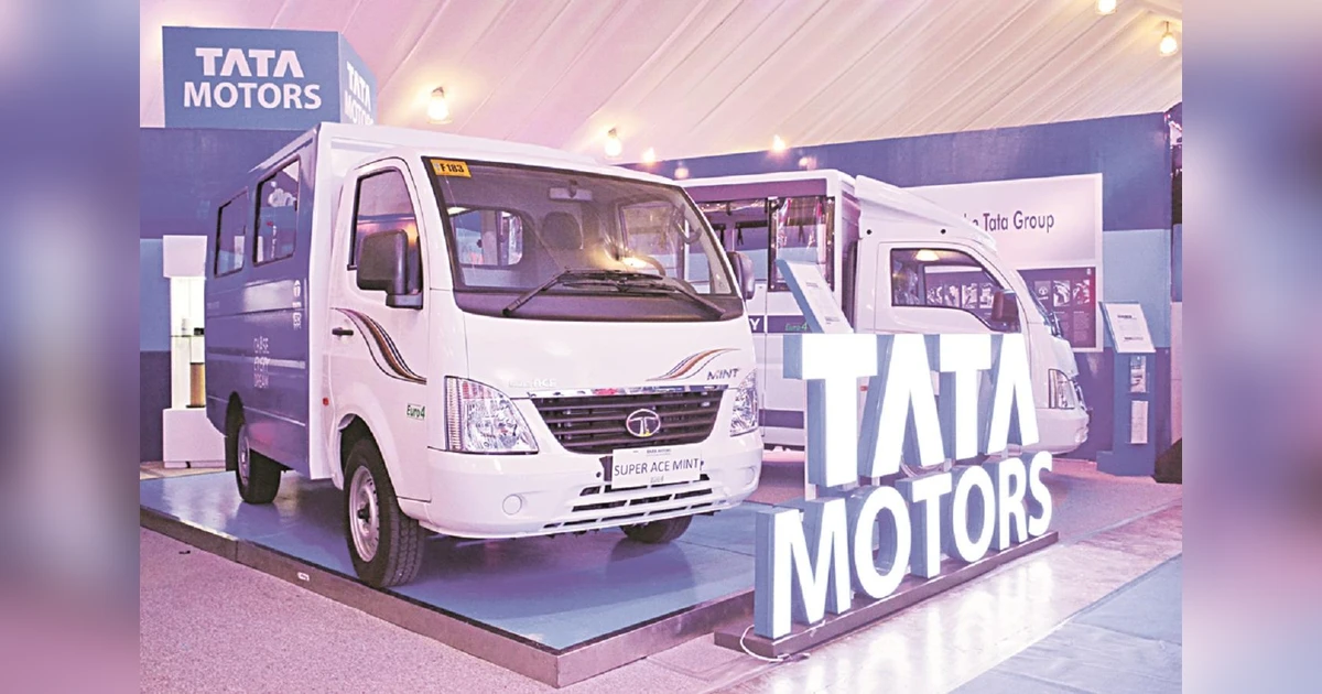 Tata Motors CV Emerges Strongly in Market with Initial Listing - Article illustration from Business Standard