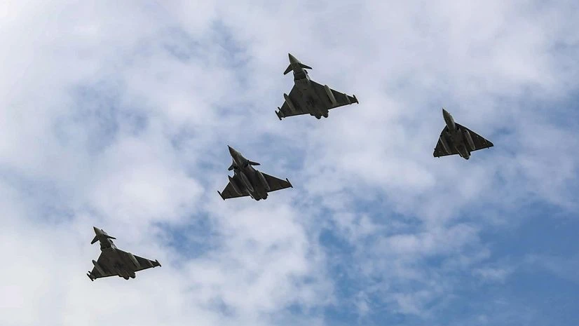 Taiwan detects increase in Chinese military activity near its territory | World News aircraft, Military aircrafts
