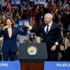 Tim Walz, Kamala Harris