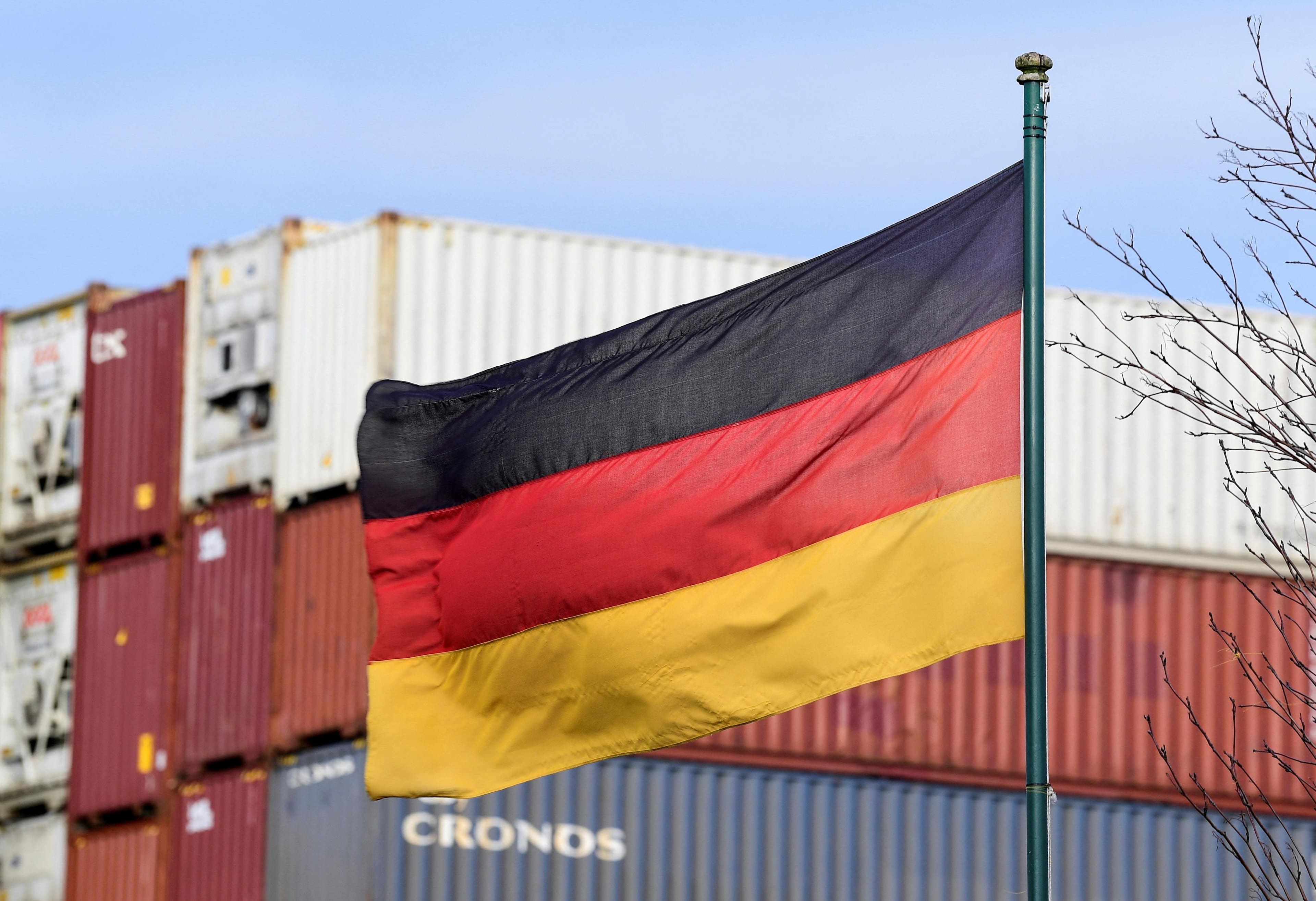 German firms cut US investment to 3-yr low amid Trump's uncertain policies
