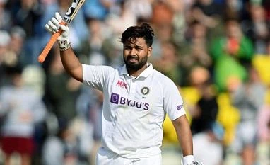 Duleep Trophy: Pant's fifty, Sarfaraz's aggression give India B control Rishabh Pant (Pic- Twitter)