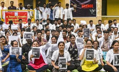 MHA asks states to provide situation report every 2 hrs amid docs' protest Doctor Protest, Protest, Kolkata Doctor Protest