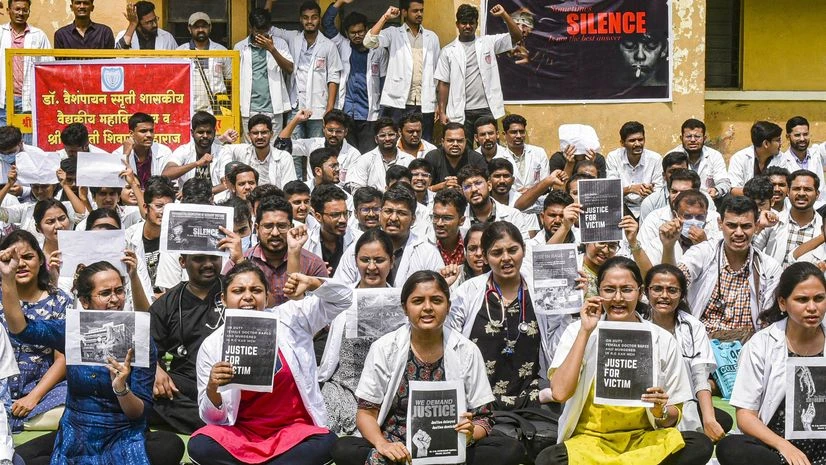 Questions arise over Kolkata police handling of doctor's murder case | India News Doctor Protest, Protest, Kolkata Doctor Protest