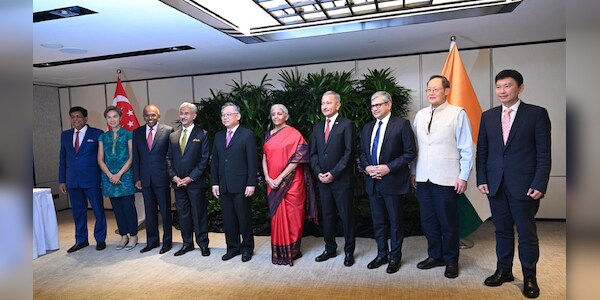 India, Singapore commit to boost cooperation in emerging, futuristic areas