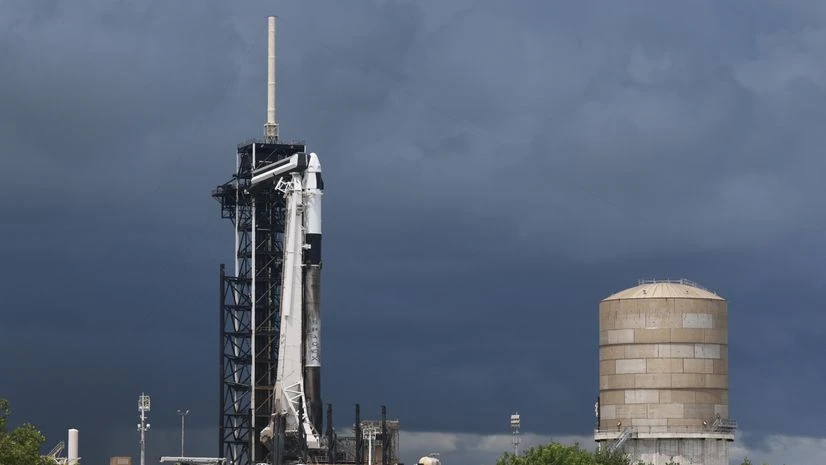 SpaceX, SpaceX rockets SpaceX, SpaceX rockets