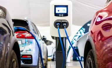 Electric car sales penetration to cross 7% by FY28: CareEdge Advisory EV, Electric Car