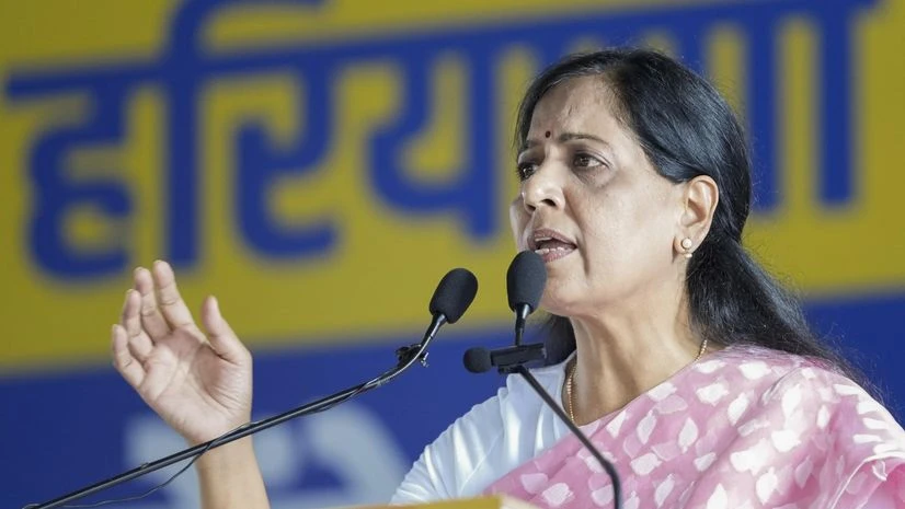 BJP wants to jail Oppn leaders and stay in power, says Sunita Kejriwal | Politics News Sunita Kejriwal, kejriwal wife, Sunita