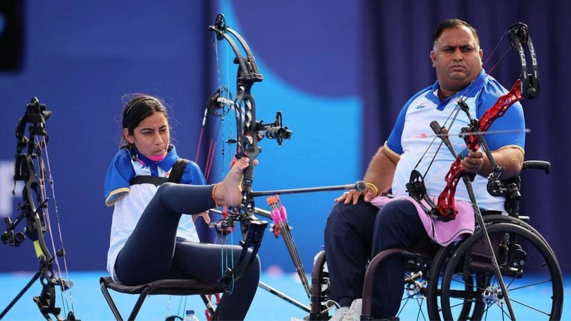 Sheetal, Rakesh secure bronze in mixed compound para-archery in Paris | Other Sports News Sheetal Devi and Rakesh Kumar