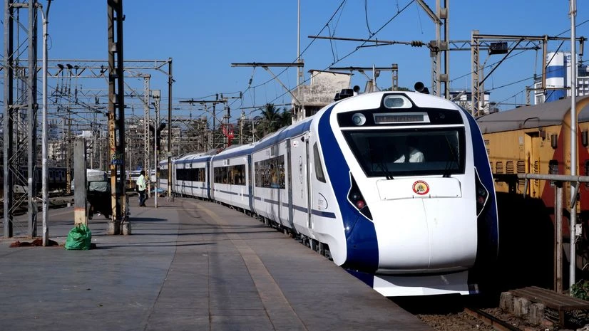 Bhuj-Ahmedabad Vande Metro has been renamed to Namo Bharat Rapid Rail | India News Vande Bharat